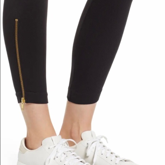 SPANX Look At Me Now Seamless Side Zip leggings - Picture 5 of 10